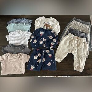 Babies 6-9 month clothing, onesies, sleepers, outfits